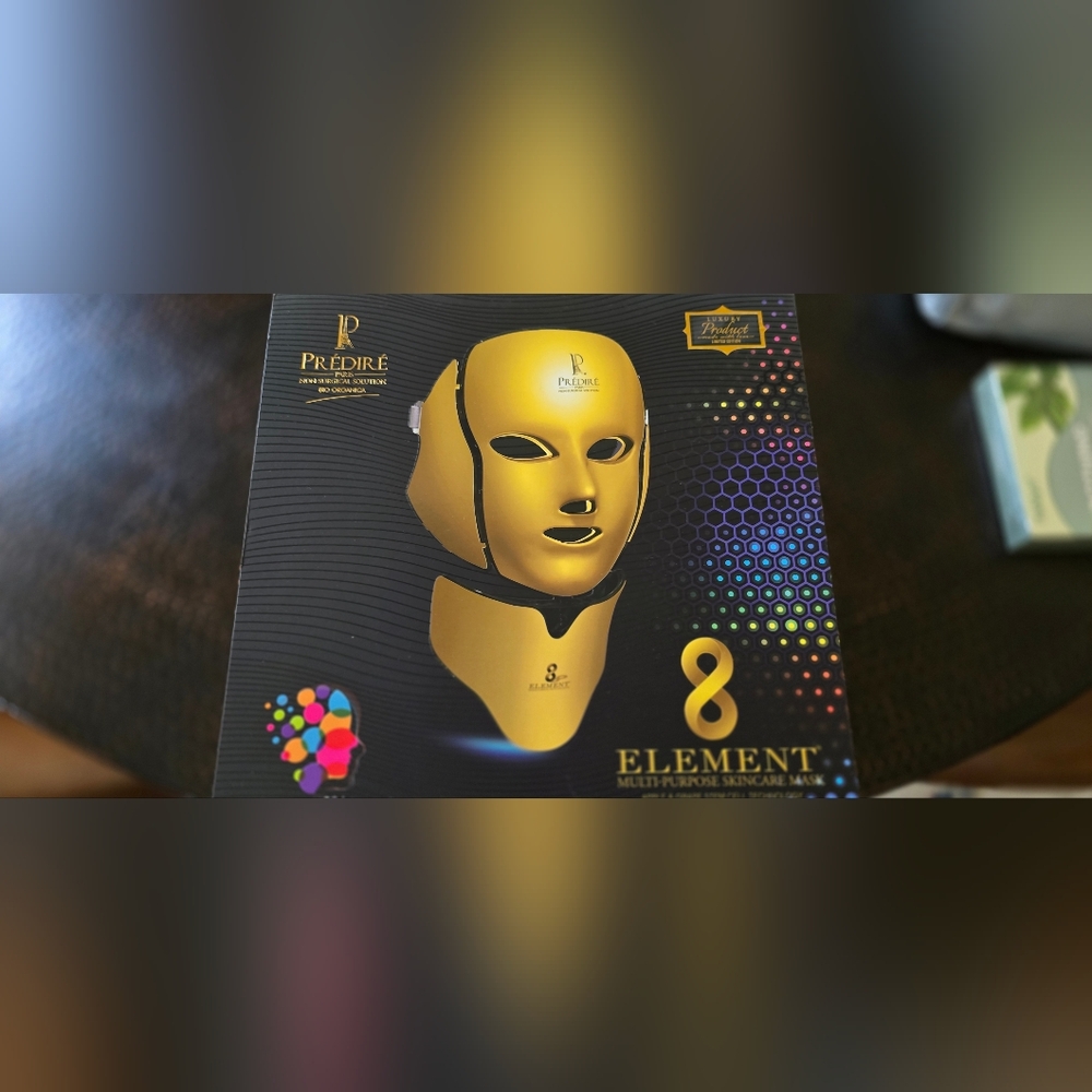Predire Gold LED Facial Mask